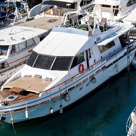 Habitacion Marineria Boat Aloha Barcelona Ngoại thất bức ảnh