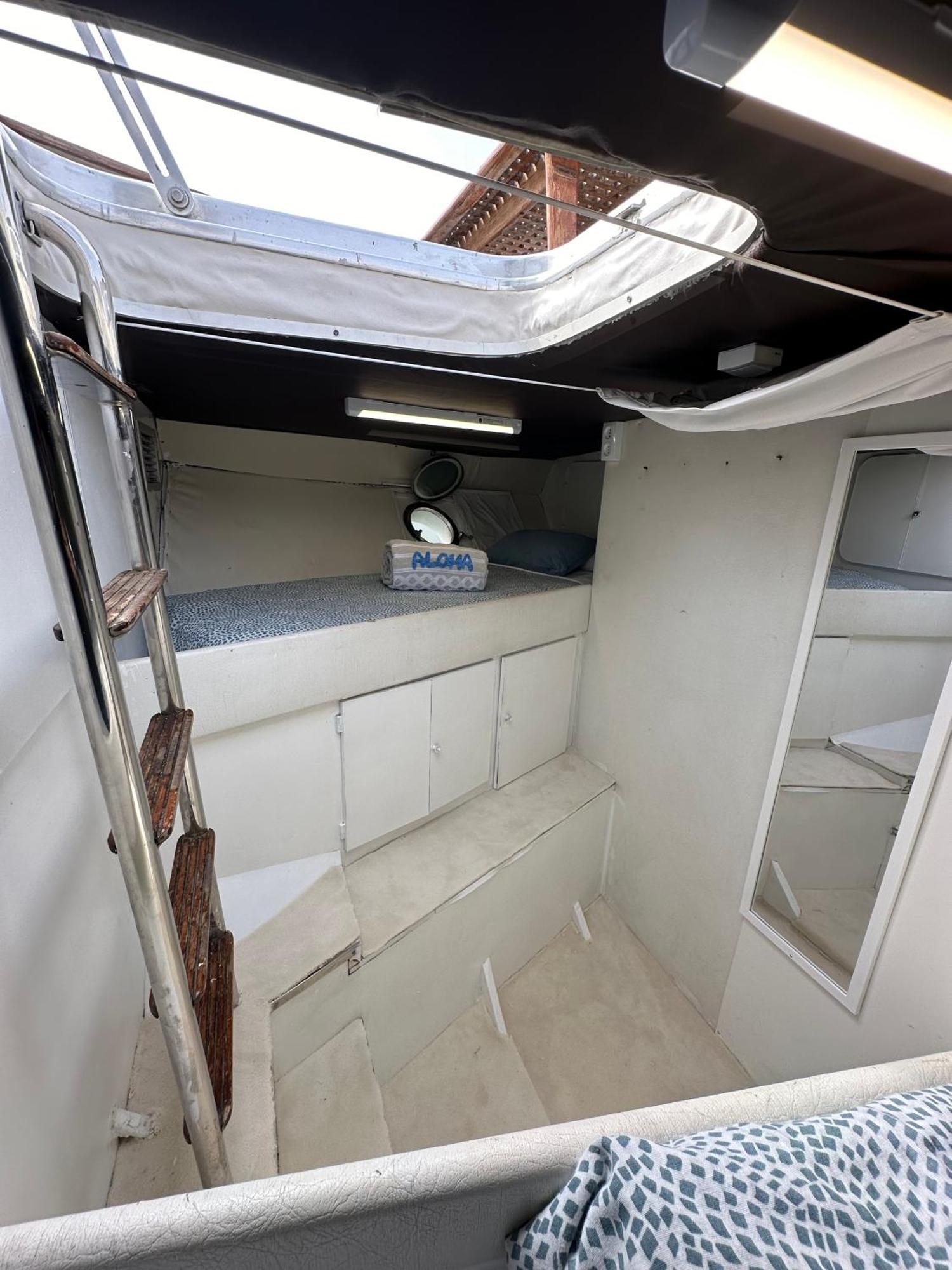 Habitacion Marineria Boat Aloha Barcelona Ngoại thất bức ảnh