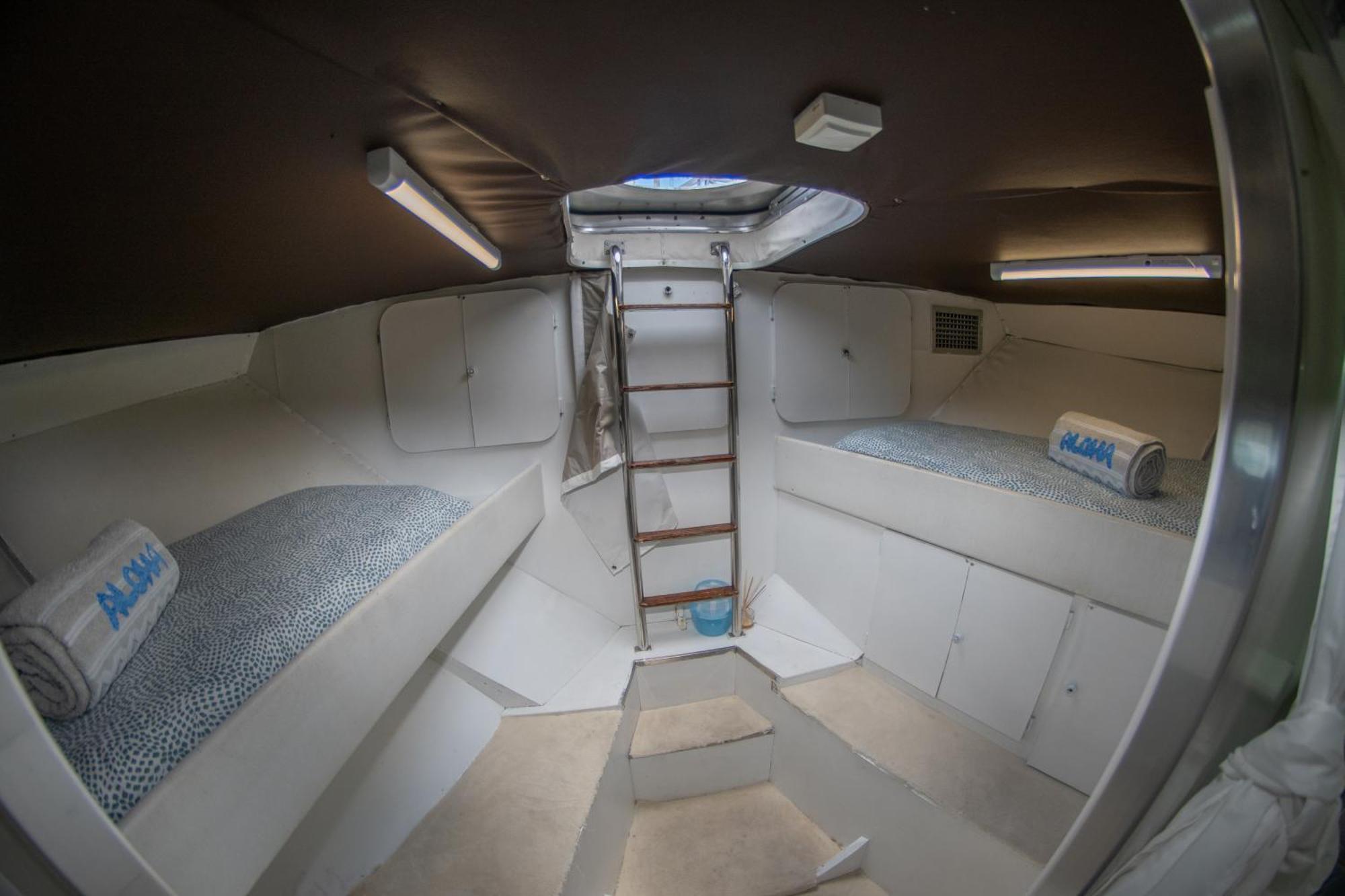 Habitacion Marineria Boat Aloha Barcelona Ngoại thất bức ảnh