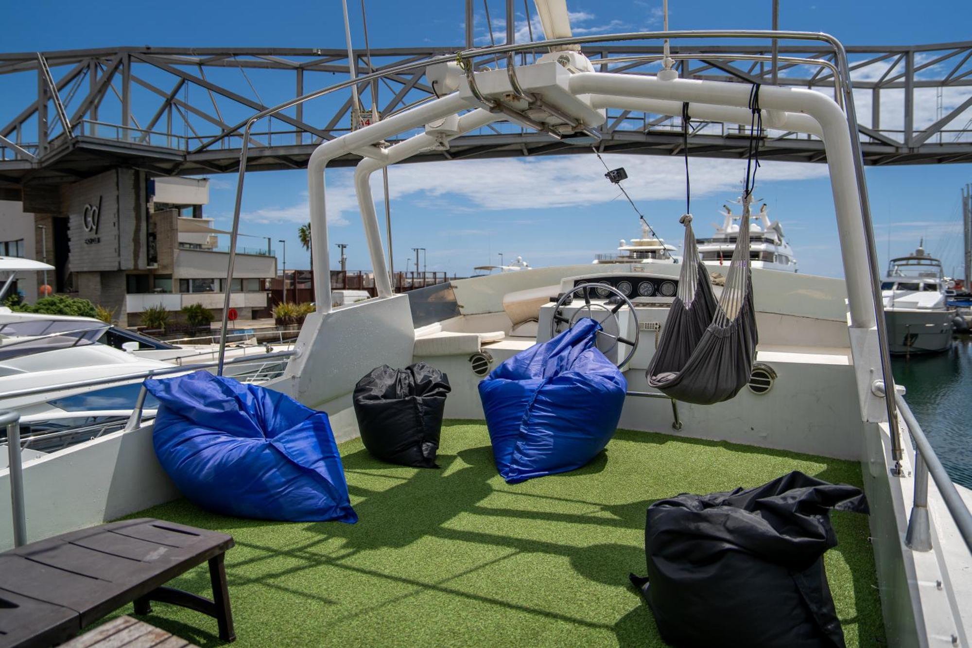 Habitacion Marineria Boat Aloha Barcelona Ngoại thất bức ảnh